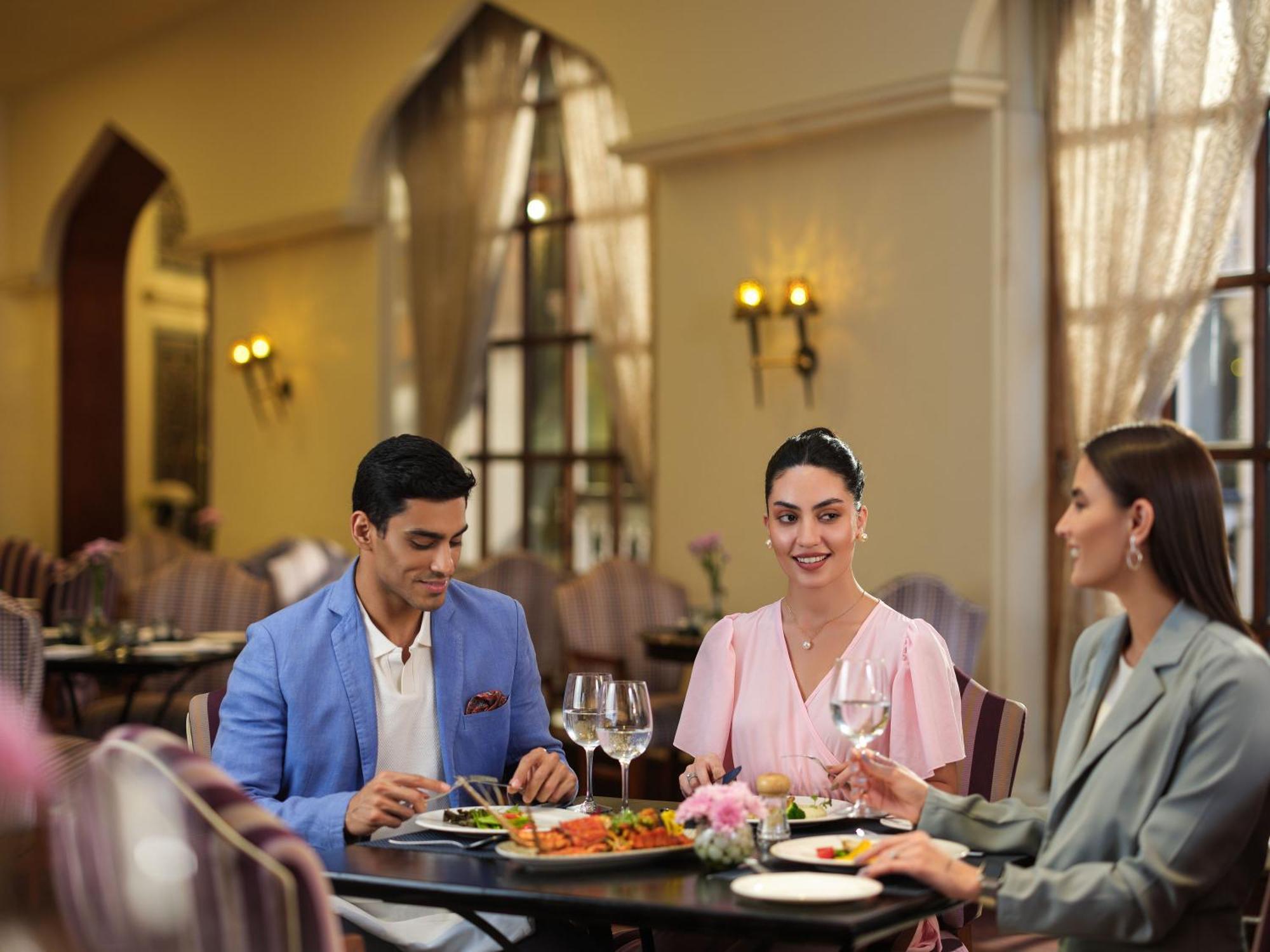 فندق تاج كريشنا حيدر أباد المظهر الخارجي الصورة The Club at The Oberoi, Mumbai